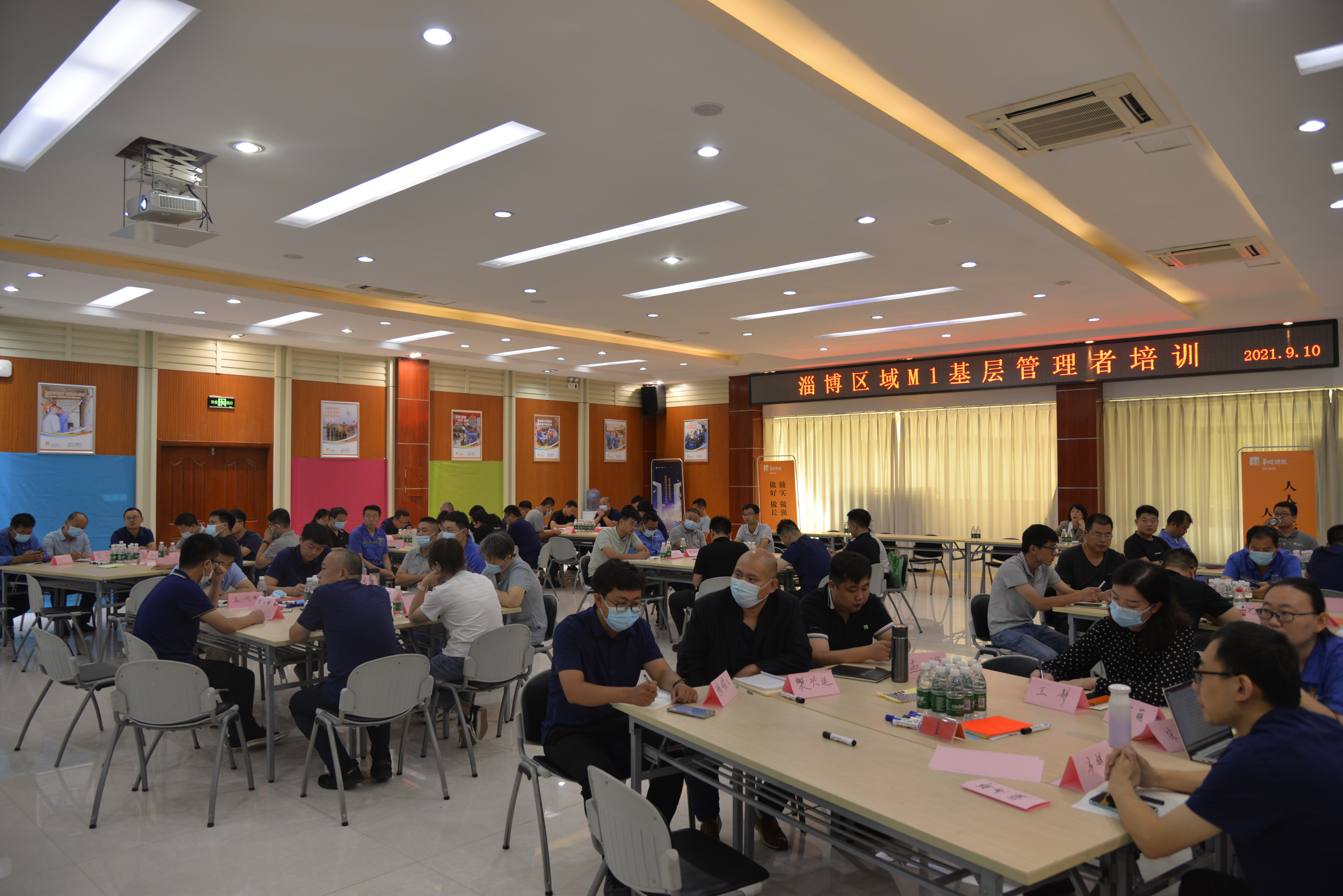 4-21091Q51919E2.jpg