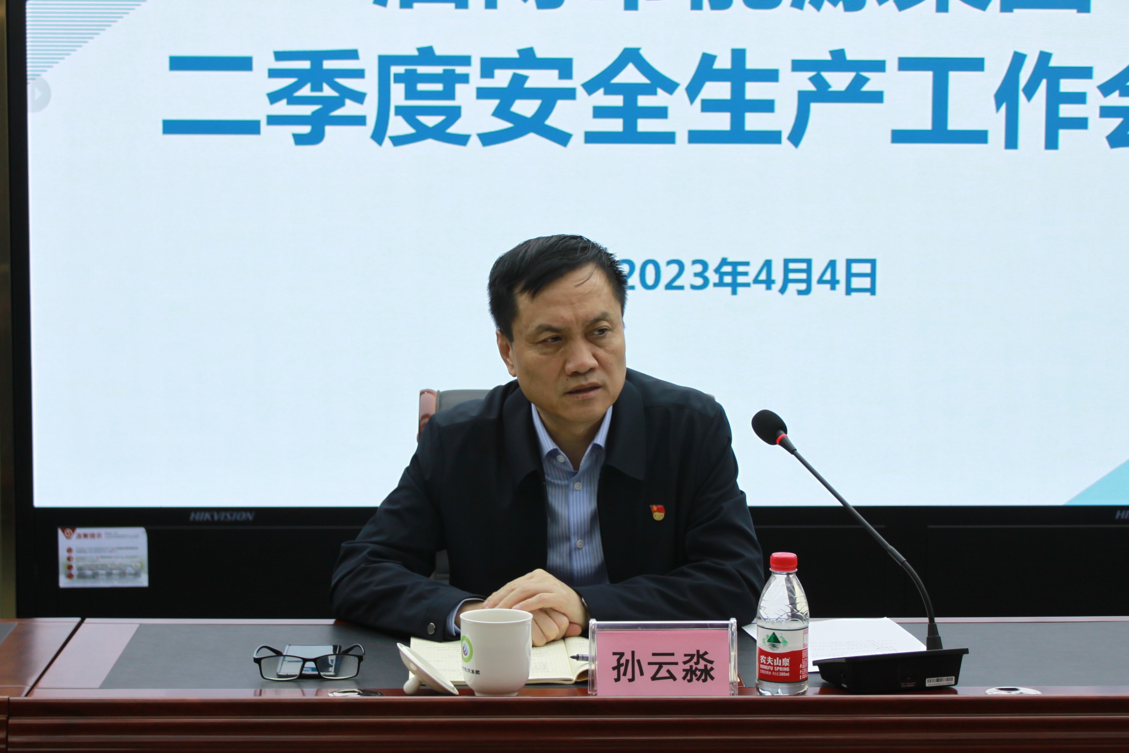 4-230414161T4D7.jpg