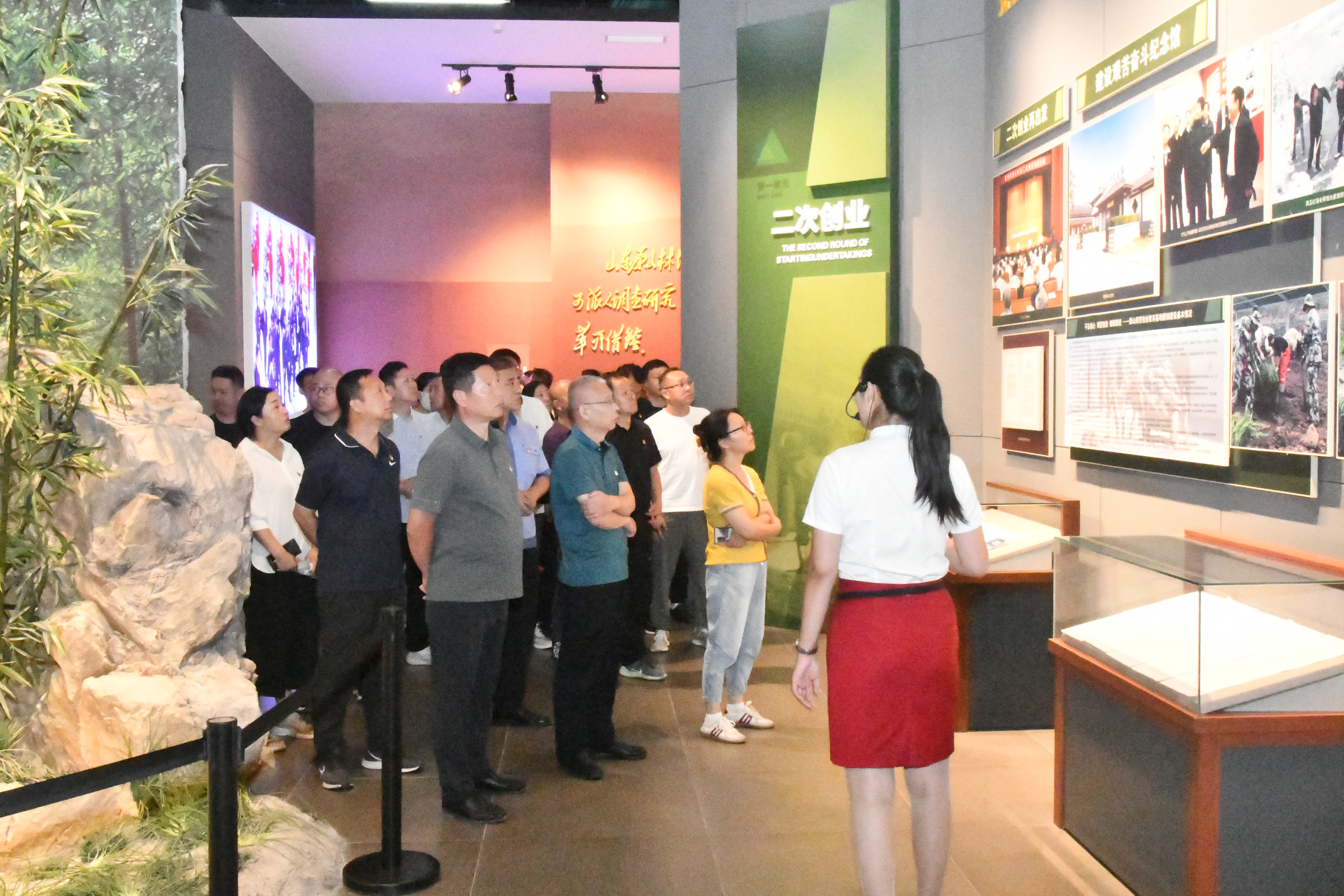 4-230P11506163J.jpg