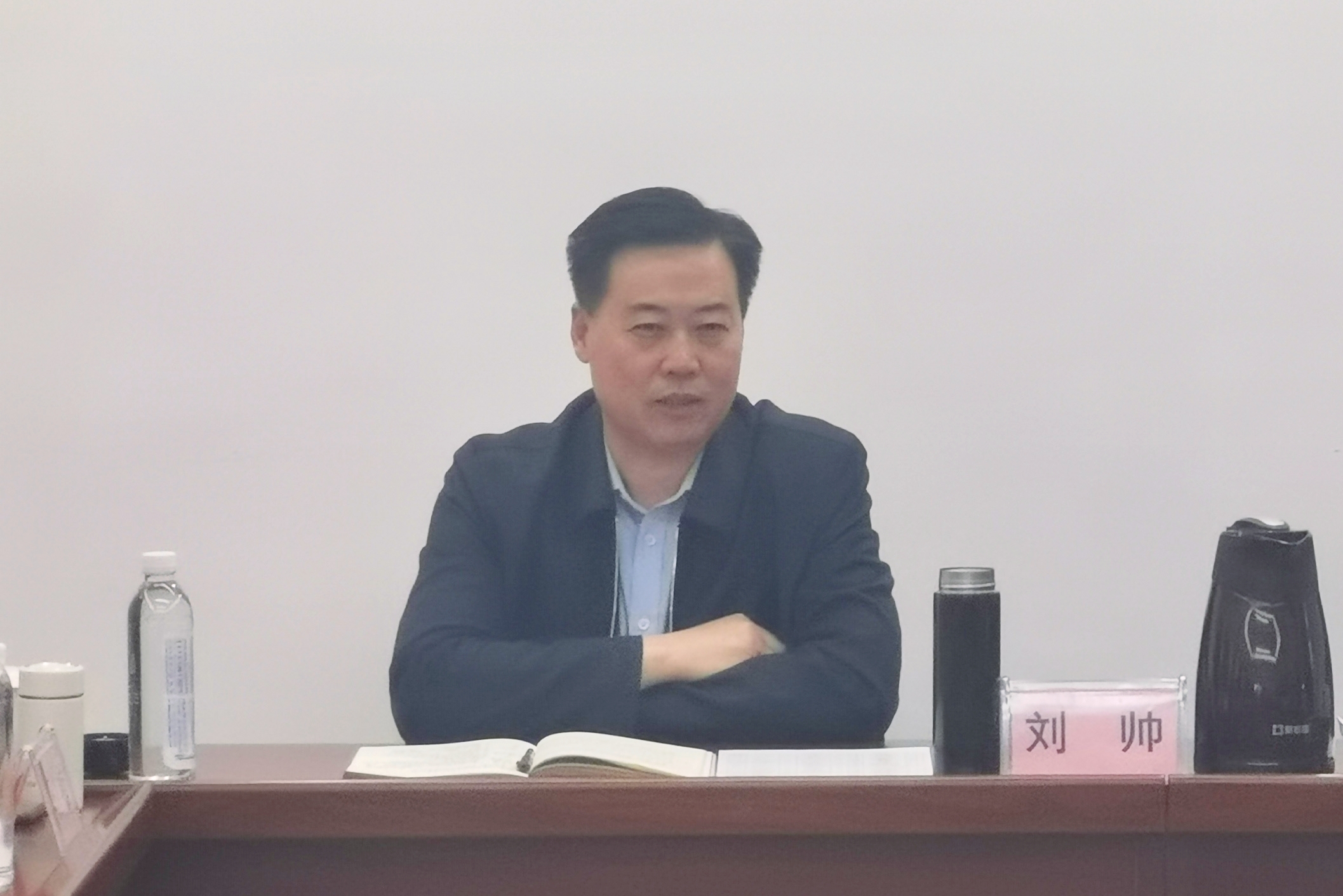 市能源集團(tuán)組織召開(kāi)青年干部座談會(huì)(圖2)